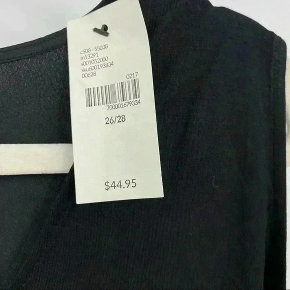 Lane Bryant Black Sleeveless Top W/Pocket Sz 26/28 - Picture 8 of 9